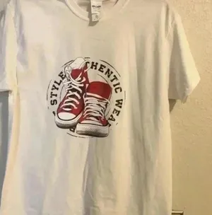 Gildan T shirt M with graphic print thumbnail 7