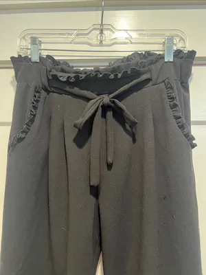 Soho Apparel Black Paperbag Waist Women’s Pants with Tie size medium. thumbnail 3