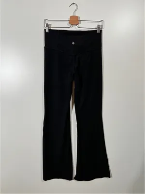 Athleta High Rise Elation Flare Pants in Black Size Medium thumbnail 4