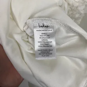 Lulus White Romantic Lace Textured Bodycon Midi Dress Sz.S NWT thumbnail 15