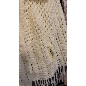 VTG San Yueh Hand Crochet Capelet Cream Fringe Button Front Small Boho Cottage thumbnail 3