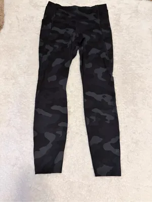 all in motion medium High-Rise Black Camouflage Active Leggings thumbnail 2