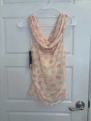 NWT Bold Elements x Ally Brooke Kiss Print Cowl Neck Sleeveless Top PM thumbnail 3