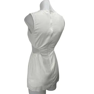 Princess Polly White Sleeveless Cutout Waist Crew Neck Mini Sheath Dress Size 2 thumbnail 2