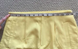 A New Day Bright Yellow Pleated Shorts High Rise Tailored Size 4 Pocket Like New thumbnail 7