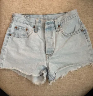 501 Levi’s Denim Shorts thumbnail 1