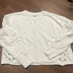 White Aerie cropped sweater thumbnail 1