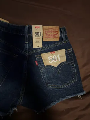 Levi's Women 501 shorts size (24) or size 2 high rise thumbnail 8