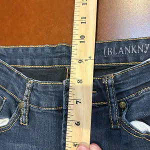 BlankNYC Womens Flare Leg Jeans Size 27‎ Dark Denim Mid Rise Bell Bottoms thumbnail 8