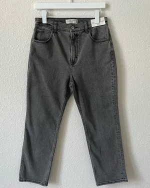 Abercrombie & Fitch The Ankle Straight Ultra High Rise Gray Size 29 / 8 Short thumbnail 1
