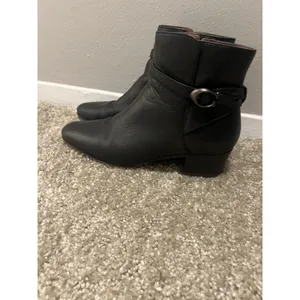 Coach Women's Chrystie Bootie Black Leather Ankle Heeled Size 9 thumbnail 11