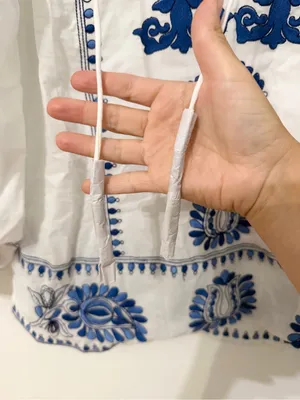 Soft surroundings Vera Tunic size large white and blue embroidery floral boho thumbnail 4