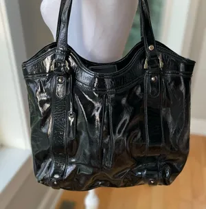 Vintage Y2K Liz Claiborne Black Patent Leather Pink Dot Shoulder Bag Purse thumbnail 10