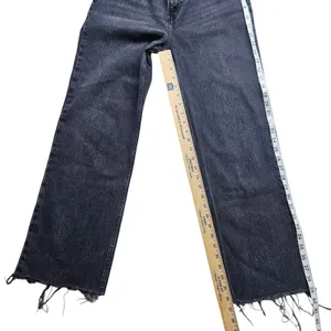 Abercrombie & Fitch 90s Relaxed High Rise Jeans Size 27 4 Washed Black Raw Hem thumbnail 8