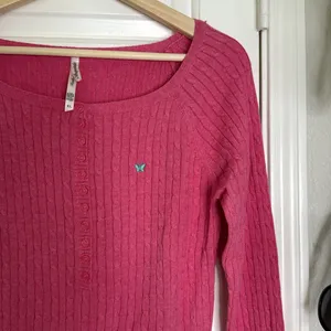 Aeropostale y2k label cableknit cropped half button sweater butterfly logo thumbnail 5