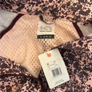 Kari Traa Istad Light Jacket‎ in Fig Purple Size M thumbnail 5