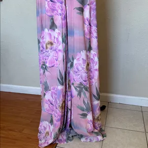House‎ of CB ‘Seren Pink Floral Floral Lace Back Maxi Dress NWOT Size L A-C thumbnail 5