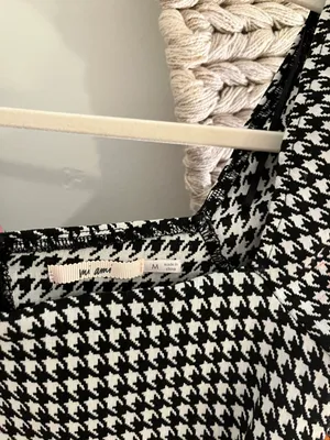 Francesca's Long Sleeve Black And White Dress thumbnail 3