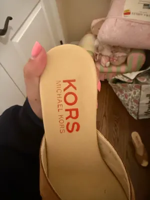 Michael Kors heels thumbnail 3