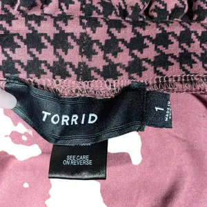 Torrid Slim Taper Studio Ponte High Rise Tie Pant Pink Houndstooth Plus Size 1X‎ thumbnail 8
