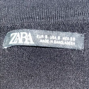 Zara Women's Black Crewneck Sweater thumbnail 4