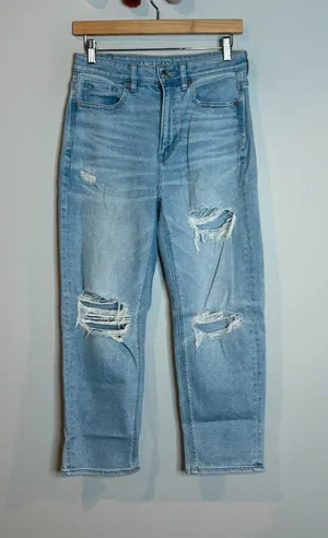 American Eagle Mom Straight distressed jeans thumbnail 1