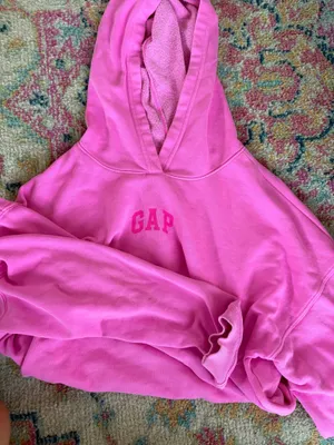 Gap pink hoodie  thumbnail 1
