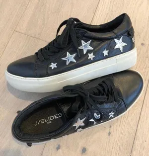 J/Slides Silver Star Sneakers thumbnail 1