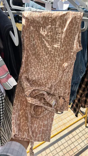Pants thumbnail 4