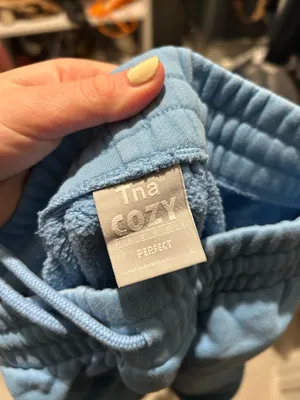 Aritzia Sweatpants TNA thumbnail 3