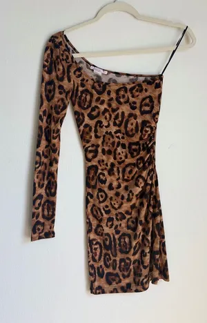 Wet Seal Leopard One Shoulder Dress thumbnail 1