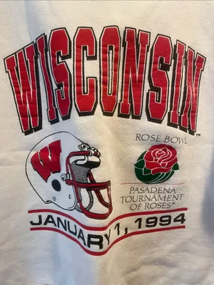 1994 Wisconsin Badgers 🦡 Sweatshirt with Gold KTC Tag Rose Bowl thumbnail 4