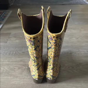 Cowboy Rain Boots - Yellow and Purple Heeled Boots with Intricate Patterns thumbnail 3
