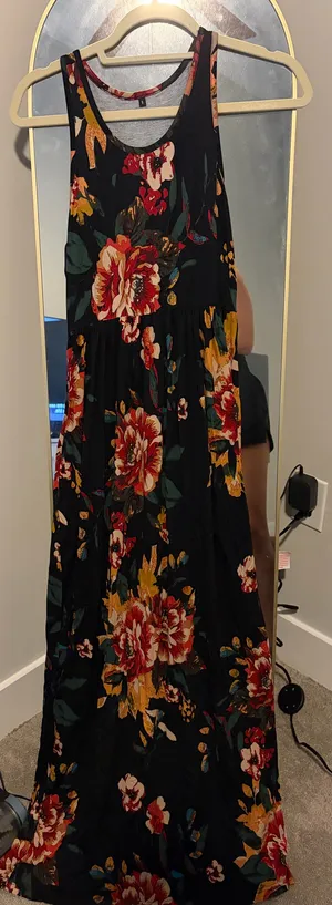 Floral Maxi Dress thumbnail 1