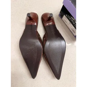 Ellemenno Kitten Heels Brown Size 6.5 thumbnail 3