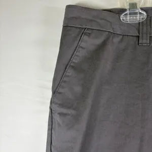 Magellan Chino Shorts gray Outdoors Walking Hiking Casual Women's‎ 18 5" inseam thumbnail 13