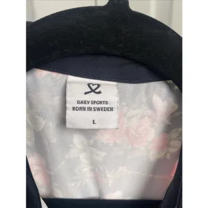 Daily Sports Womens Large Black Floral Sleeveless Golf Tennis Top Pearl Snap‎ thumbnail 4