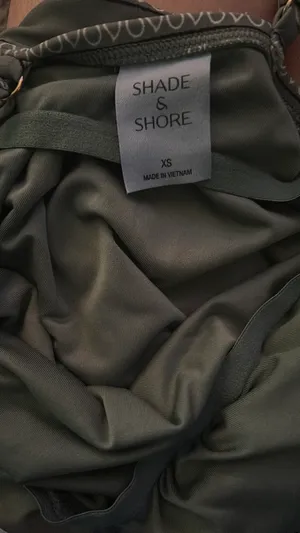 Bandanna shade and shore thumbnail 3