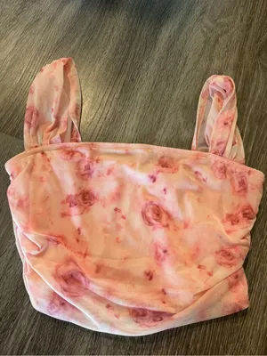 SheIn NWOT Pink Cropped Tank Top thumbnail 2