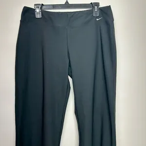 Nike Low-Rise Women’s Workout Pants 224172‎ Large (12-14) Black Yoga Running NWT thumbnail 2