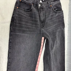 Abercrombie & Fitch Gray-Black Straight Leg Relax Fit High Rise Jeans‎ Size 28/6 thumbnail 8