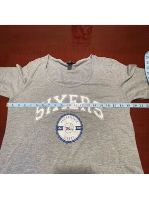 Gameday Couture Philadelphia 76ers Sixers Women’s Large Grey designer T-Shirt thumbnail 6