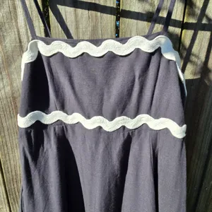 NEW SIM & SAM Linen Blend Navy w/White Trim Tiered Midi Dress M thumbnail 6