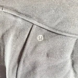 489 | NWT Lululemon Scuba High Rise Mini Skirt Black Soft Fleece‎ M thumbnail 3