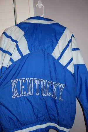 Collegiate Outfitters Vintage University of Kentucky Jacket thumbnail 4
