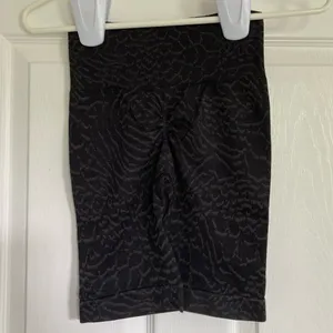 New Gymshark bike shorts thumbnail 3