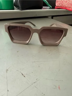 Brown square sunglasses thumbnail 2