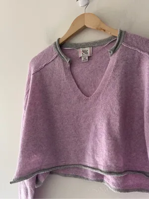 Urban Outfitters BDG Cardiff‎ Notch Neck Crop Sweater thumbnail 3