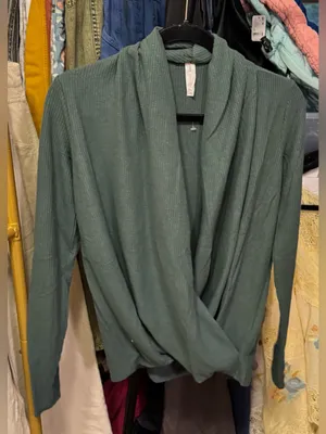 NWOT Daily Practice by Anthropologie Cross-Front Top - green - XS thumbnail 8