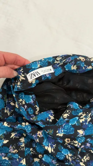 Zara floral skirt sz S thumbnail 2